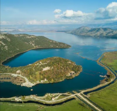 Lake butrint