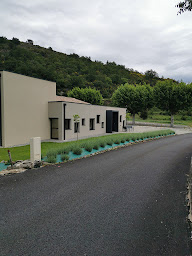 Photo n°8 de Chambre Funeraire du Viaduc Alissas à Alissas (Siège social)
