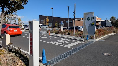 駐車場西 イオンモール羽生