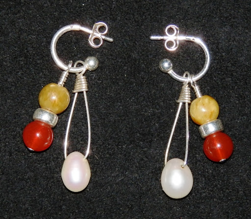 Custom Gems By Maggie - Thumbnail
