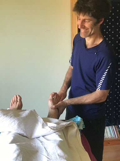 Jérémie - Massage bien-être - Au Coeur des Mains - Thumbnail