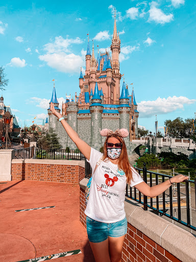 A Pair of Ears Travel with Raychel Saadatjoo - Thumbnail