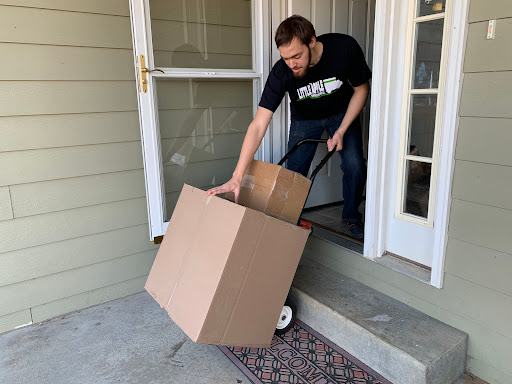 Little Apple Moving Company LLC - Thumbnail