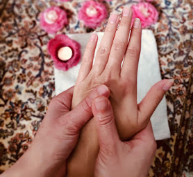 Photo n°11 de Massages Bien-Être & Réflexologie Plantaire - 100% Femmes à Brunoy (Centre de bien-être)