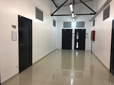 Photos of Universidad de las Am&eacute;ricas Sede Queri