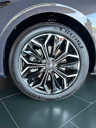 Photo n°5 de DS STORE SAINT-ETIENNE à Saint-Étienne (Vendeur de voitures d'occasion)