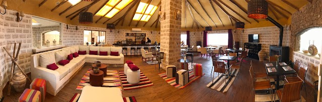 Hotel De Sal Luna Salada