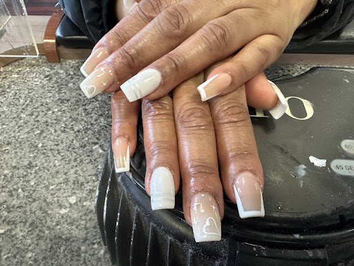 Golden & Nails LLC (10% OFF New Customers) - Thumbnail