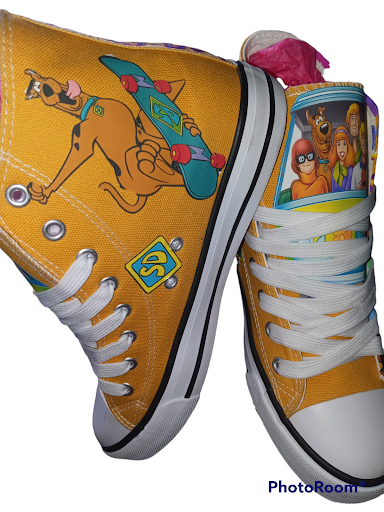 Custom Make Me - Visual