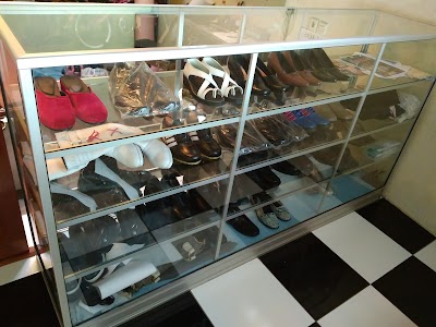 Shoe Store