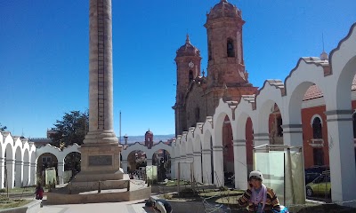 Photos of Del Estudiante