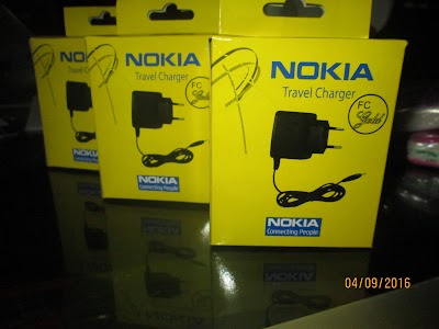 electronics-store