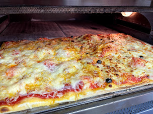 Photo n°29 de DELICES PIZZAS à Lavardac (Prestataire de mariage)