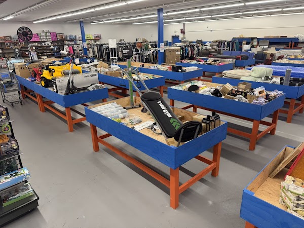 The BBO (Big Box Outlet) photo 2