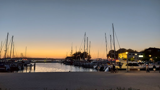 Parkfläche Gemeindehafen Laboe