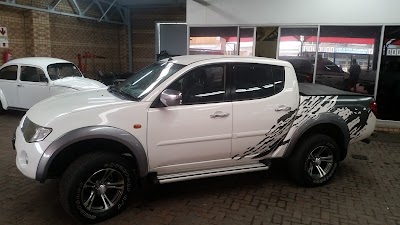Photos of MARTIN MORGAN MOTORS