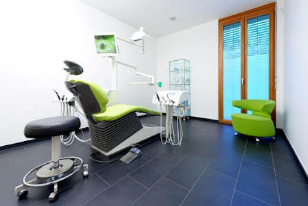 Dentist Dr. Med. Dent. Frank Bargon - Feldkirch