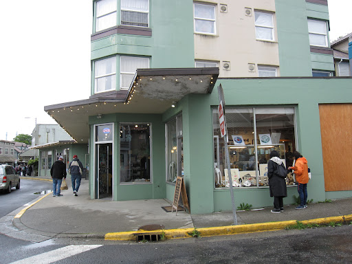 Sitka Bazaar - Visual