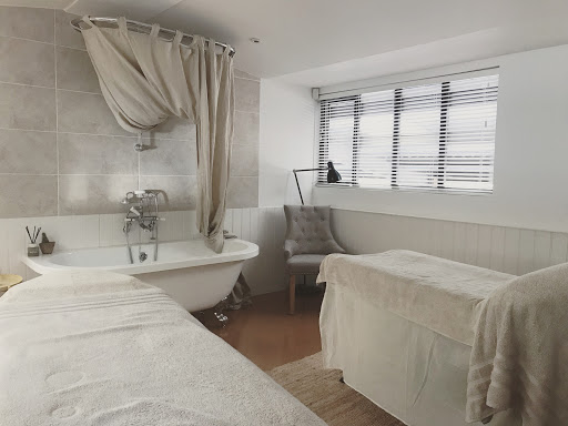 Mowhay — Unwind & Refresh