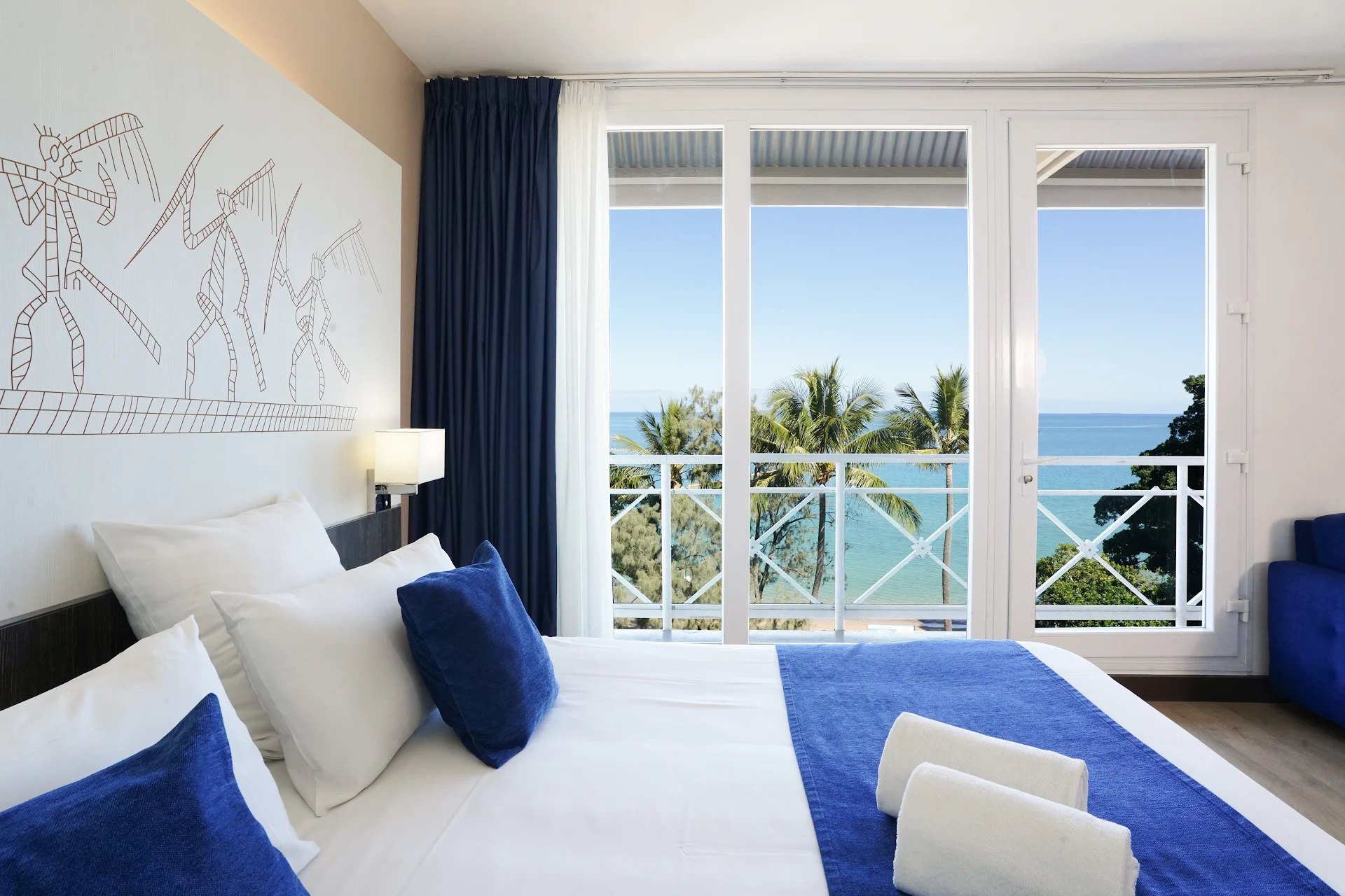 Hôtel Beaurivage à Nouméa | Hôtel 3 étoiles face à la mer sur la Baie des Citrons