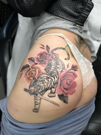Vegvisir Tattoo Studio - Thumbnail