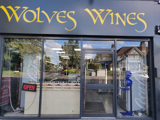 Wolves Wines - Visual
