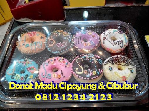 Donat Madu Cibubur, Author: Donat Madu Cibubur