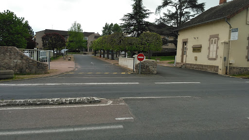 Photo de Maison de Retraite René Fallet à Bessay-sur-Allier (03340)