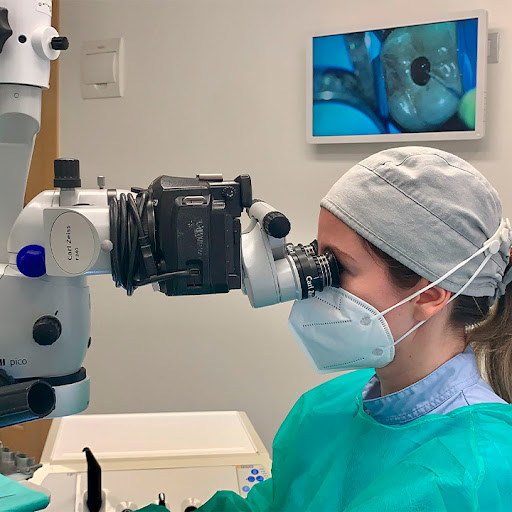 Clínica Dental Galván Recoletos Cuatro | Dentistas en Valladolid - Thumbnail