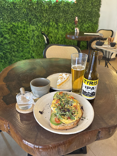 Art & Coffee