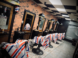 Photo n°11 de 83 barber shop à Toulon (Barbier)