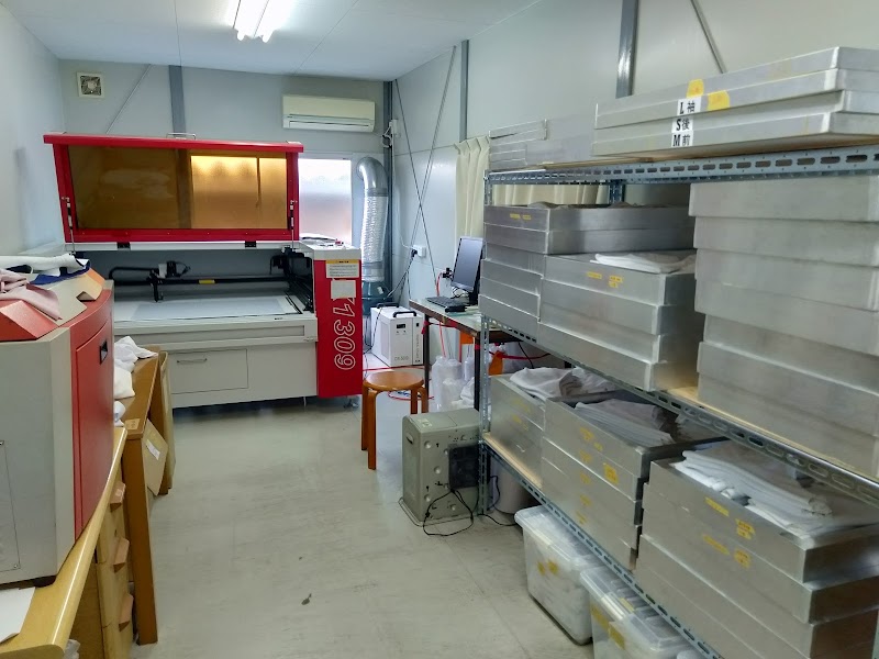 ㈲マックカット