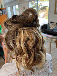 Photo n°43 de Maison Ruhlmann Coiffeur Morphologue à Saint-Nazaire (Centre de bien-être)