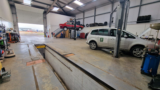 Hinton vehicle services limited Gallery - United Kingdom