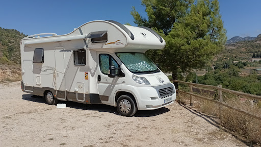 Parking de autocaravanas y caravanas - Thumbnail