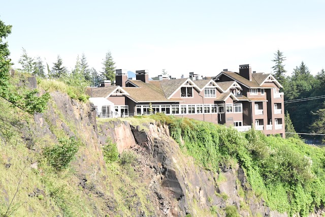 Snoqualmie Falls