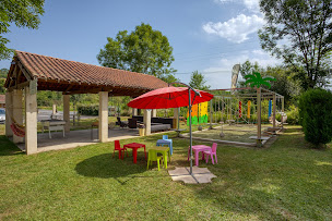 Photo n°23 de Camping Le Pontillou à Villamblard (Terrain pour camping-cars)