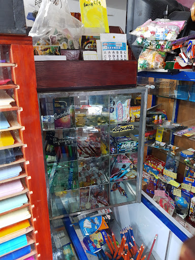 PAPELERÍA Y CELL ACCESORIOS UNIVERSE Gallery - Mexico