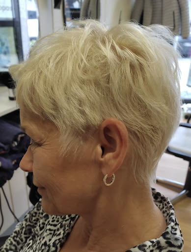 Hair Emotion Friseur Salon Fengler Gelsenkirchen - Thumbnail