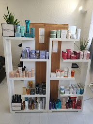 Photo n°5 de L'atelier Alex Bree Coiffure à Pau (Salon de manucure)