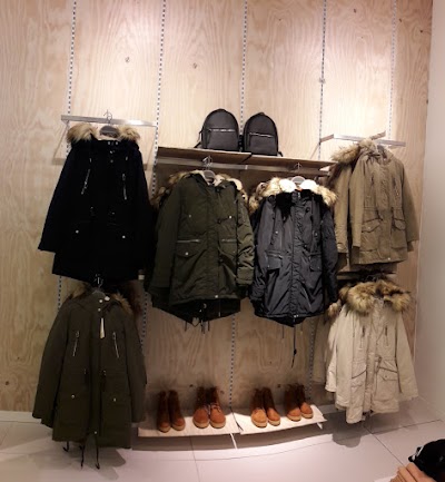 Photos of Bershka Coapa