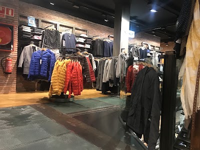 clothing-store