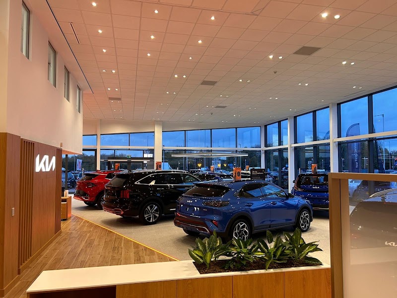 Perrys Preston Kia photo 2