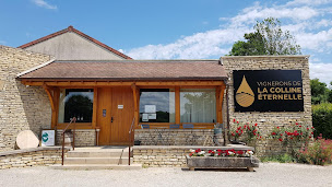 Photo n°1 de Vignerons de la Colline Eternelle à Saint-Père (Magasin de vins et spiritueux)