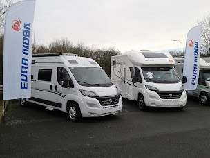 Photo n°2 de ELS LOISIRS Camping-cars à Migné-Auxances (Concessionnaire de véhicules de loisirs)