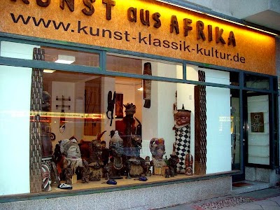 Photos of Kunst aus Afrika, Inhaber Viktor Ischenko