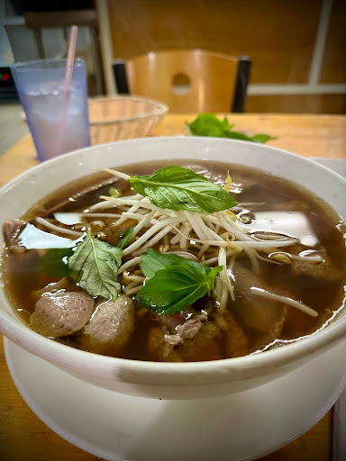 Pho 54 - Visual