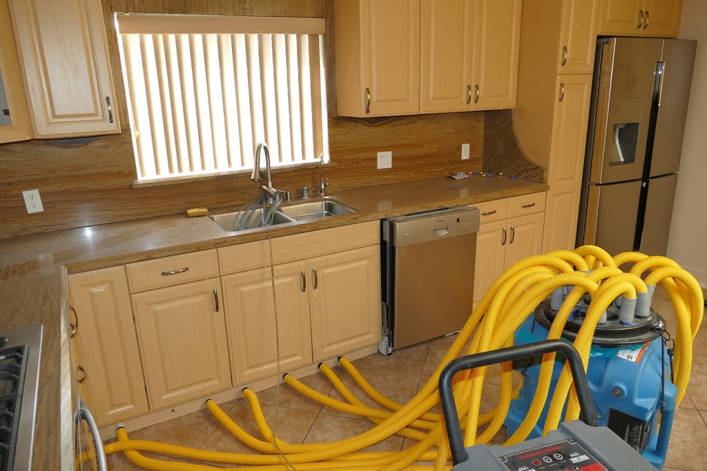 Excel Construction & Restoration Inc photo