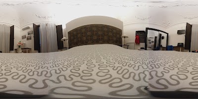 Photos of GiR&ograve; B & B