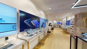 Photo n°20 de Boutique SFR Montbrison à Montbrison (Opérateur téléphonique)